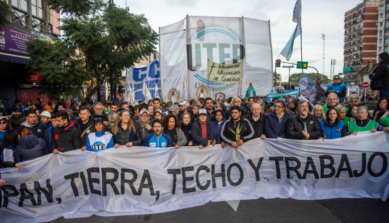 Todo frenado, menos los colectivos