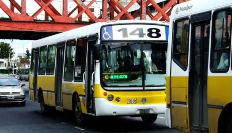 Golpe al bolsillo: suben los boletos de colectivo en el AMBA desde mayo