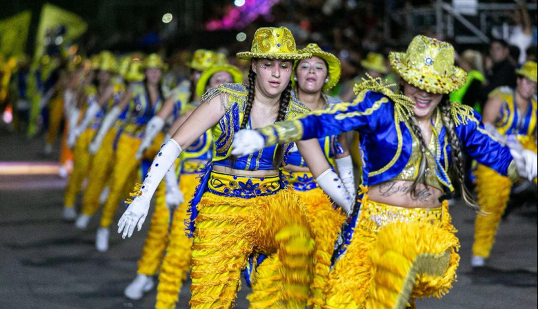Murgas, comparsas y barrios en fiesta: arranca el carnaval en Brown