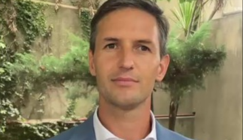 “Las discusiones se tienen que dar puertas para adentro”