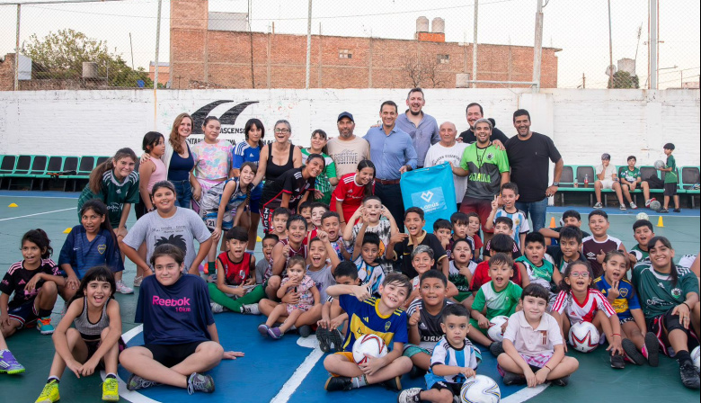 Lanús refuerza a sus clubes