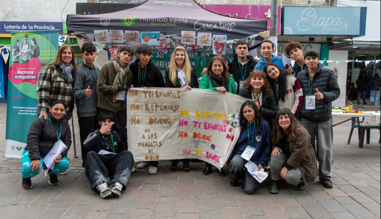 Estudiantes salieron a la calle contra la violencia escolar