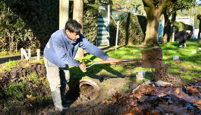 Operativo integral en San Vicente: trabajos en calles y desagües