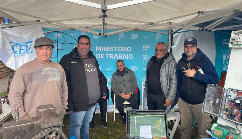 "Cada vez más gente busca un oficio para poder seguir subsistiendo"