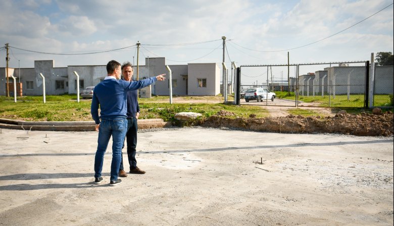 Mantegazza y Katopodis recorrieron obras clave en Alejandro Korn
