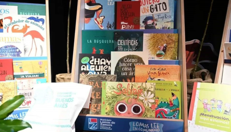 Libros que abren puertas: Lomas refuerza la alfabetización en las escuelas