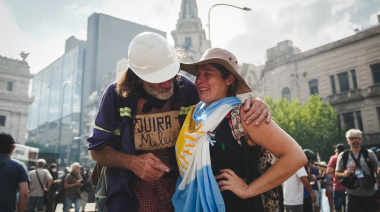 La mentira vestida de verdad