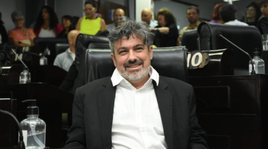 Buffone va por una oficina que audite cada peso