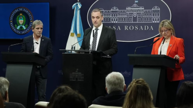 Adorni cambió el juego y evitó preguntas incómodas