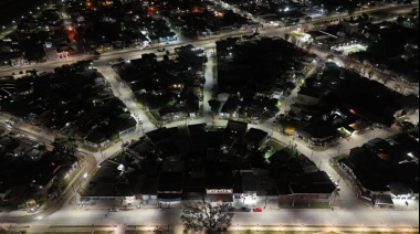Más luz para Guernica: avanza el recambio de luminarias LED