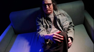 Charly cumple 75: una noche de canciones, flores y devoción