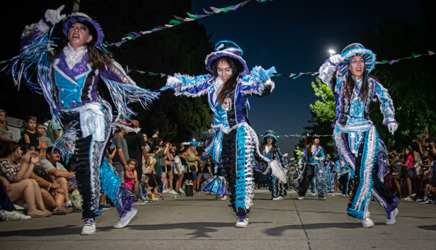 Brown late al ritmo del carnaval