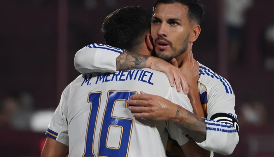 Boca despertó en Lanús y firmó su mejor noche del año