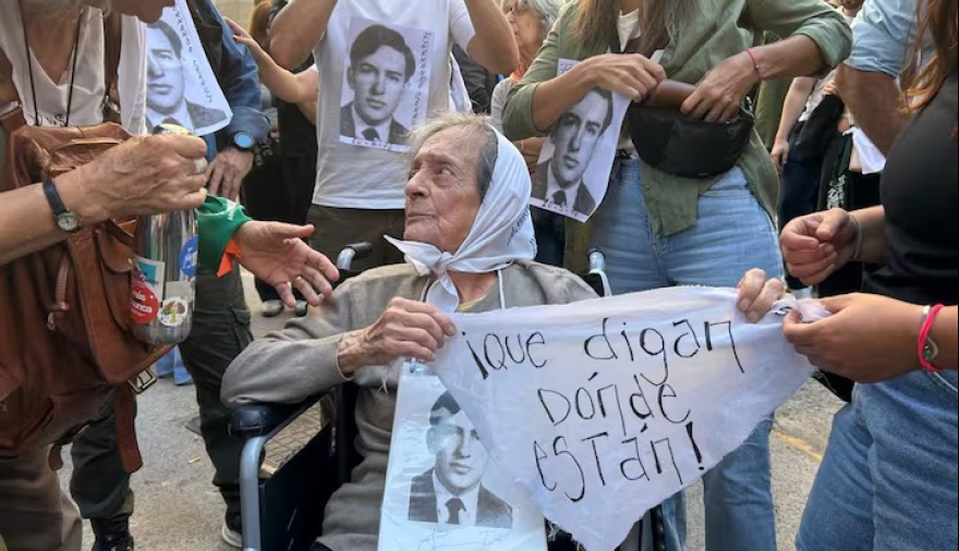 Una Plaza colmada y una consigna intacta: “¿Dónde están?”