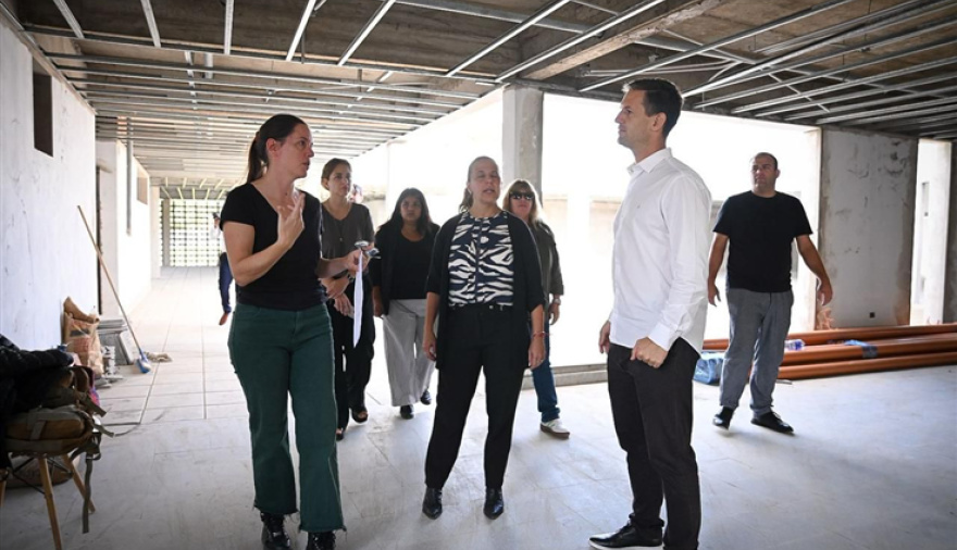 San Vicente reanima escuelas frenadas