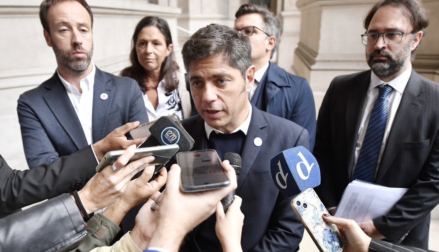 Kicillof presiona por una deuda millonaria
