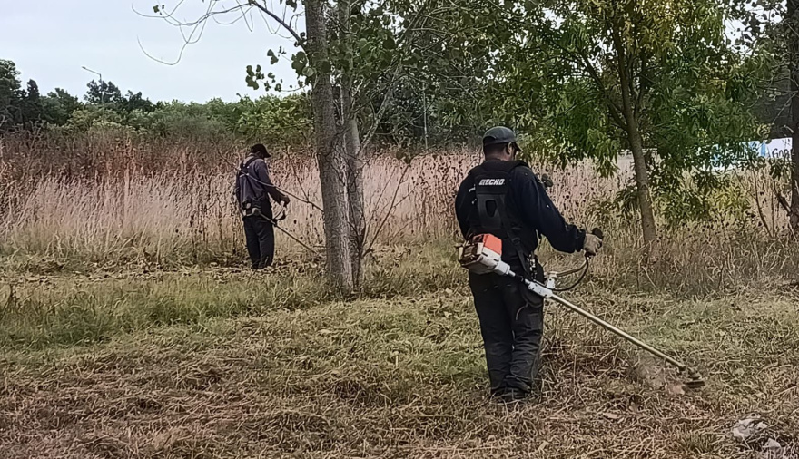 Mantenimiento en la Autopista Perón