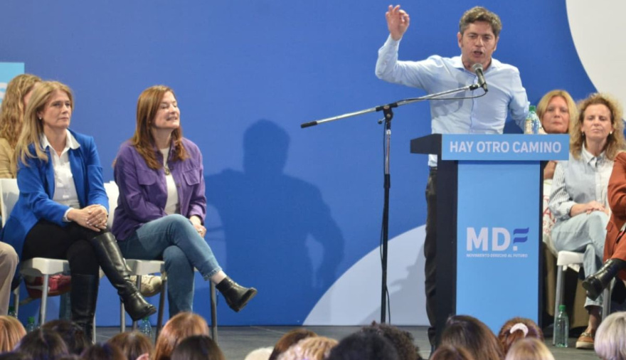 Kicillof pidió dejar atrás las internas y ampliar el peronismo