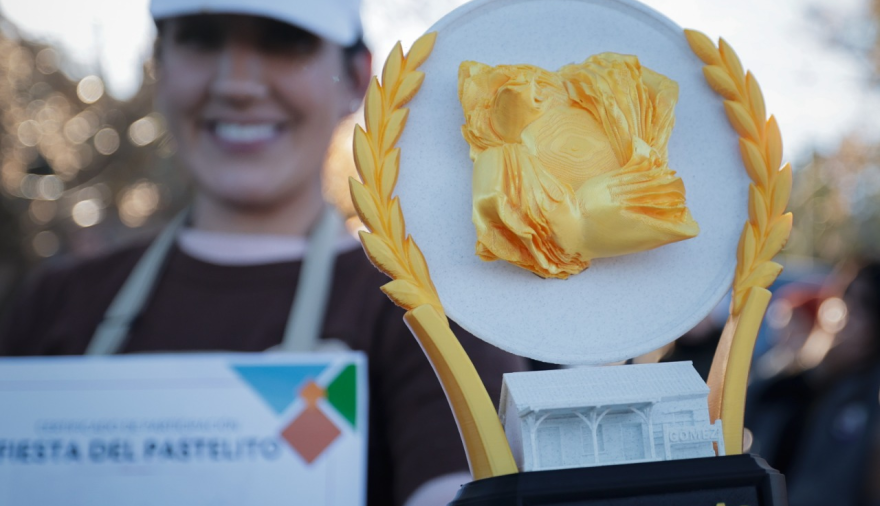 La Fiesta del Pastelito batió récords en Gómez