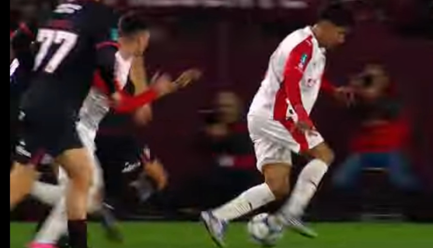 El rojo recuperó la felicidad