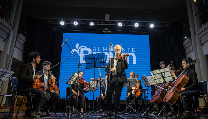 25 años de música: la Orquesta de Brown celebró el aniversario del distrito