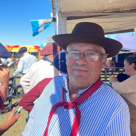 Walter Dewey: "La fiesta de los amigos nació del corazón y el esfuerzo"