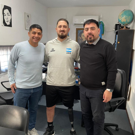 Rumbo a Brasil: un jugador de Presidente Perón se suma al seleccionado argentino de paravóley