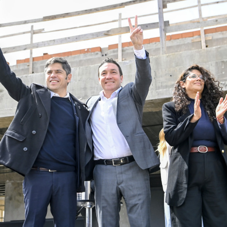 Kicillof visitó el nuevo Polo Educativo que transformará La Carolina