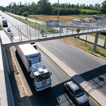 Un nuevo cruce que ordena Monteverde