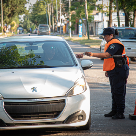 Controles sorpresa y fuerte despliegue policial en Brown