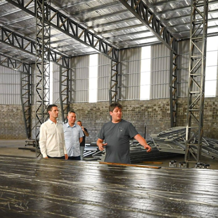 Electromovilidad: San Vicente recibe los primeros contenedores