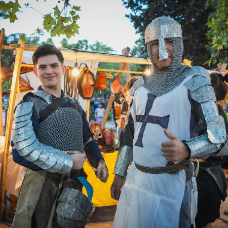 La Edad Media tomó la plaza y sorprendió a Varela