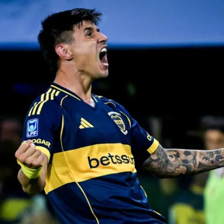 Boca se sacó la mufa en casa