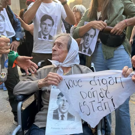 Una Plaza colmada y una consigna intacta: “¿Dónde están?”