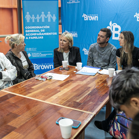 Refuerzan la ayuda a familias en crisis