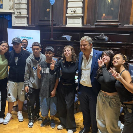 Estudiantes viven una jornada legislativa en La Plata