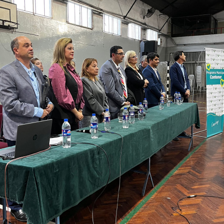 Alertan sobre riesgos digitales en escuelas