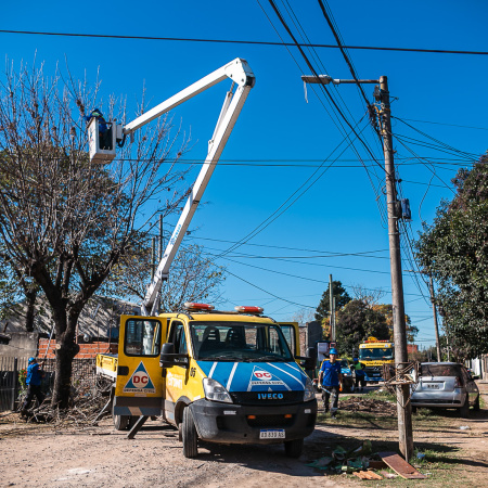 Brown Suma llegó a San Jerónimo con obras y servicios gratuitos