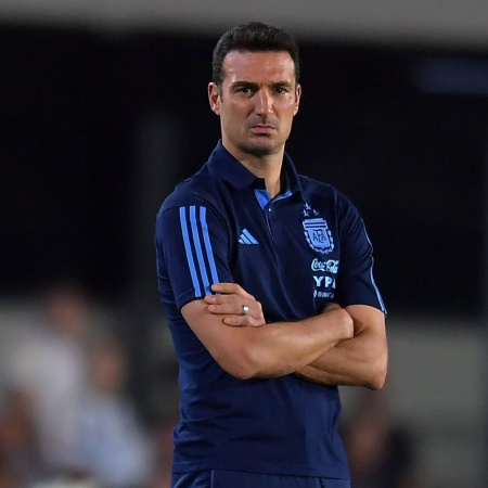 Scaloni ajusta las piezas rumbo al Mundial
