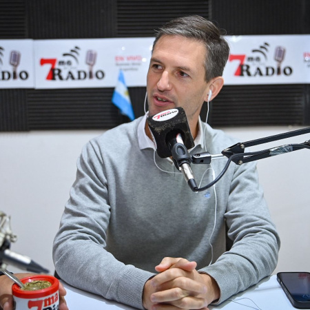 “Falta un gobierno que trabaje para que los argentinos vivan mejor”