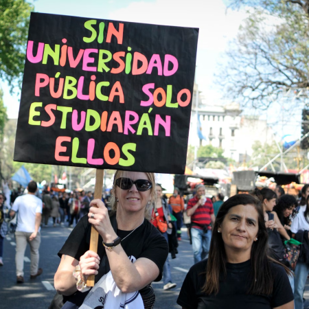 Después de cuatro marchas, llegó la paritaria