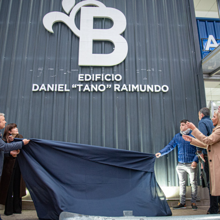 El “Tano” Raimundo ya tiene un lugar eterno en Brown