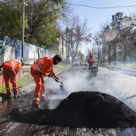 Caaguazú quedó renovada y el plan de bacheo suma nuevos frentes