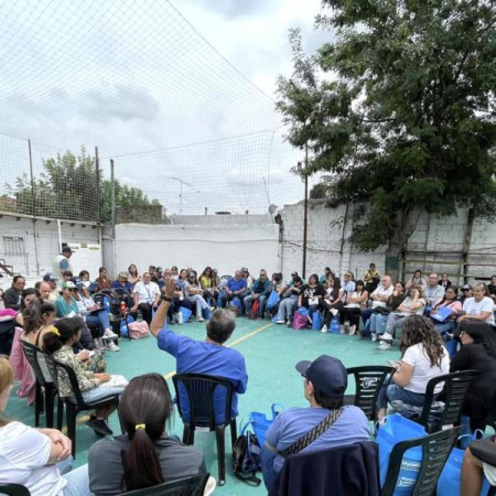 Lomas abre el debate para construir el 2027