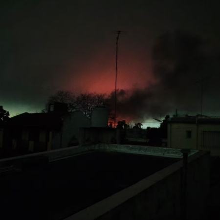 Incendio y caos: La Plata quedó a oscuras