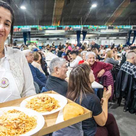 Pasta, música y una causa que une a Berazategui