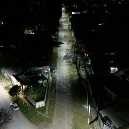 24 nuevas LED para iluminar Santa Teresita