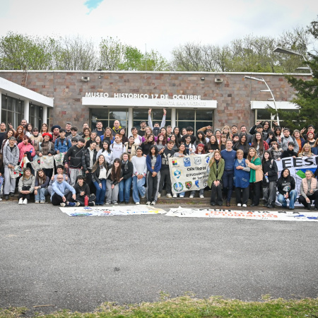 Los estudiantes alzan la voz en San Vicente